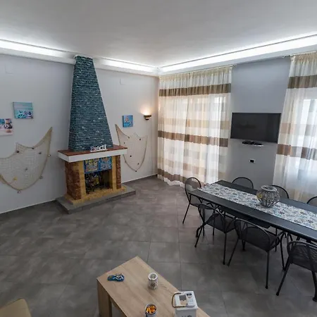 Castello Di Sabbia Bed & Breakfast Trabia