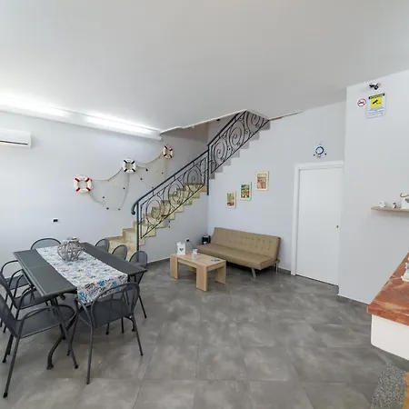 Castello Di Sabbia 4* Trabia