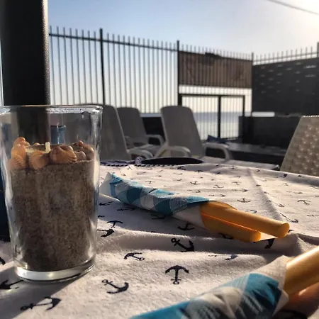 Castello Di Sabbia Bed & Breakfast