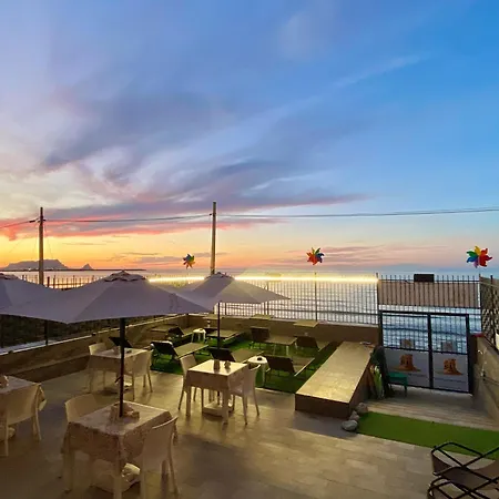 Bed & Breakfast Castello Di Sabbia