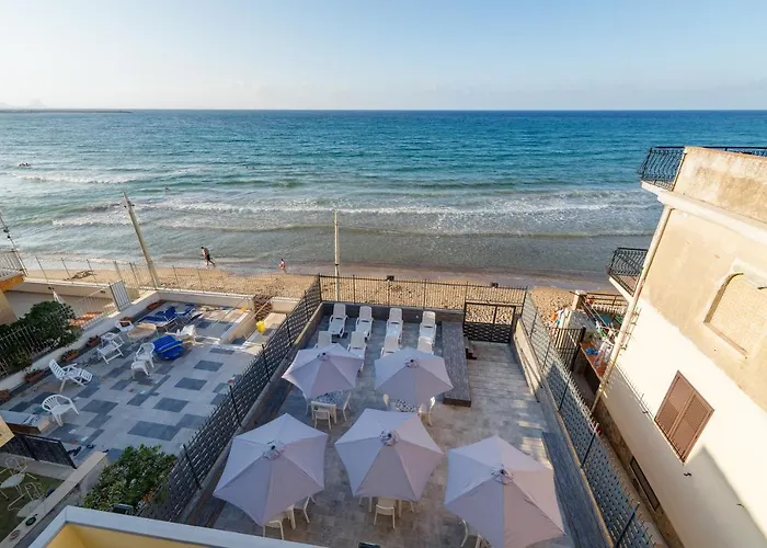 Bed & Breakfast Castello Di Sabbia